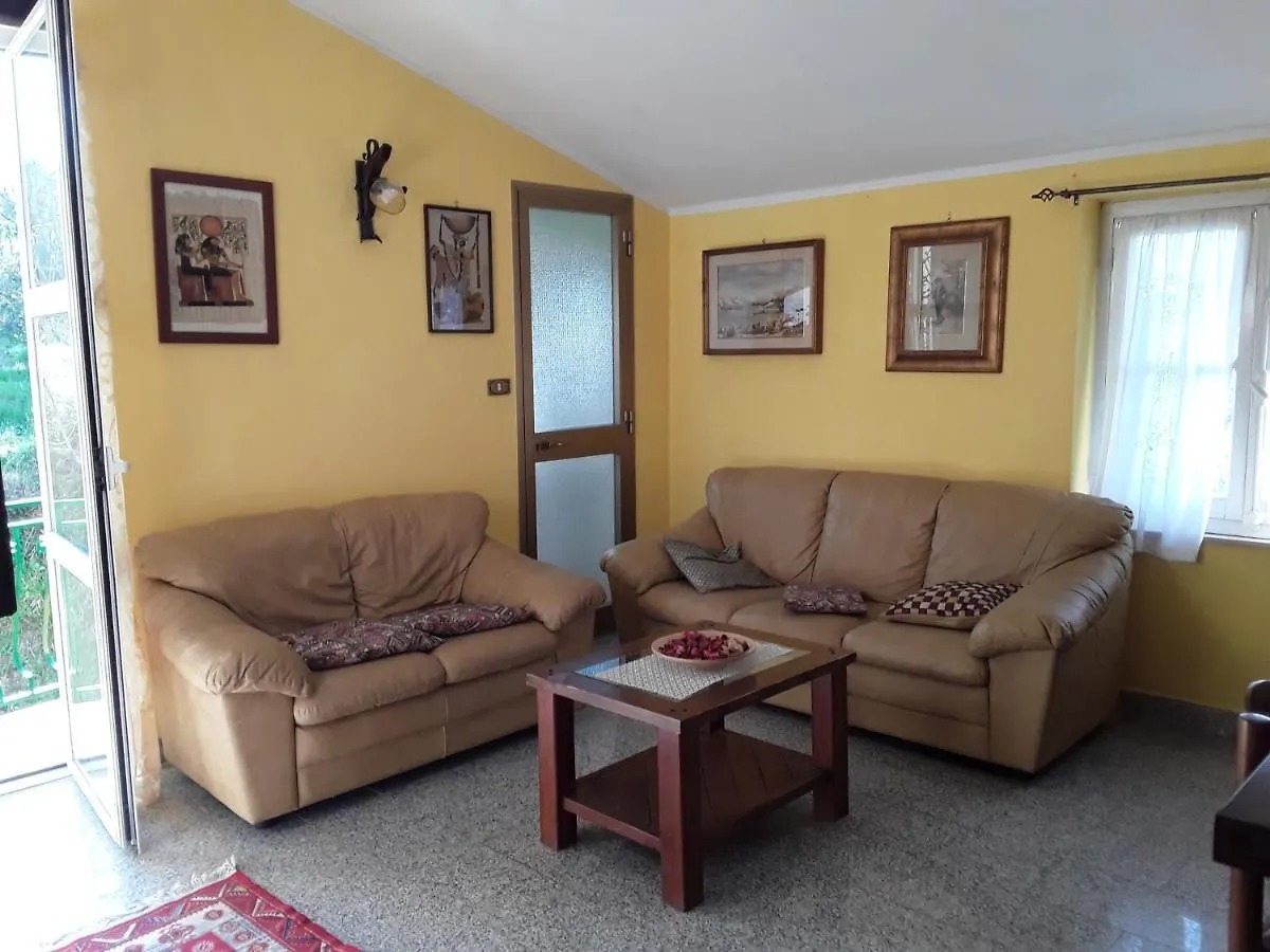 Casa Sotto Il Castello Apartment Monti di Licciana Nardi 0*,  Italy