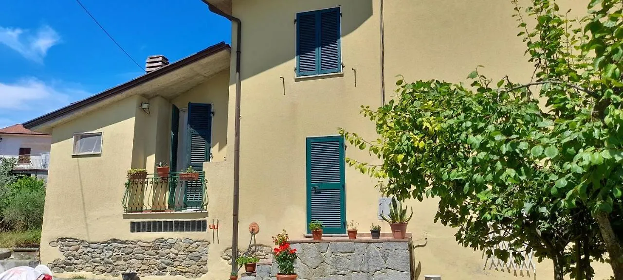 Casa Sotto Il Castello Apartment Monti di Licciana Nardi Italy